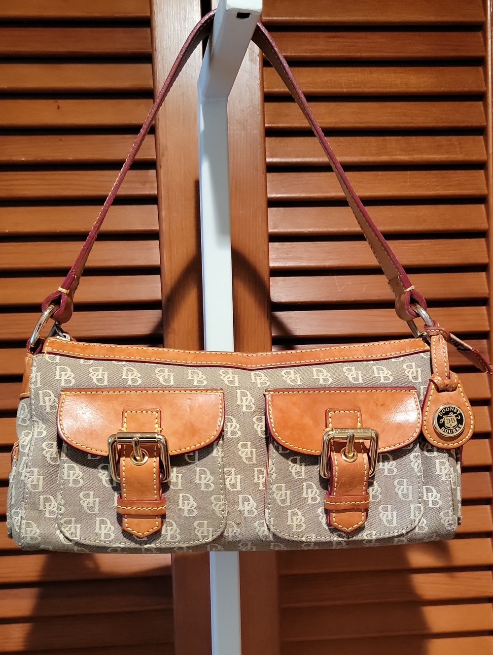DOONEY & BOURK VINTAGE BROWN/TAN LOGO-PRINT SHOULDER BAG